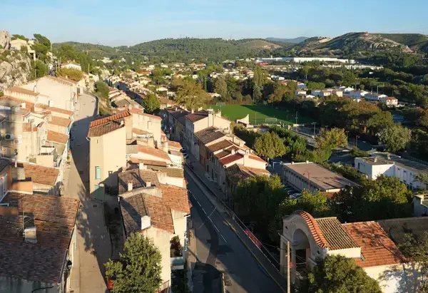 Monte Escalier 13 Fabricant monte escalier Les Pennes-Mirabeau